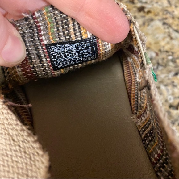 Sanuk Sidewalk Surfer Shoes Youth size 4 - Picture 7 of 7